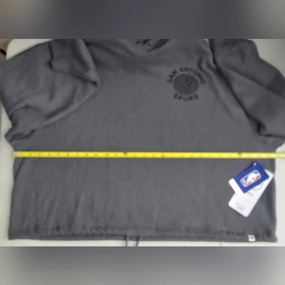 San Antonio Spurs Hoodie - Picture 14 of 14